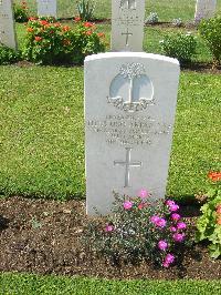 Heliopolis War Cemetery - Titus Udo Akpan Nna, 